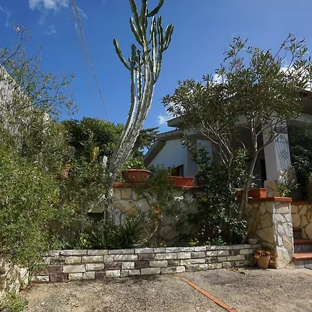 Caterina アパート スコペッロ